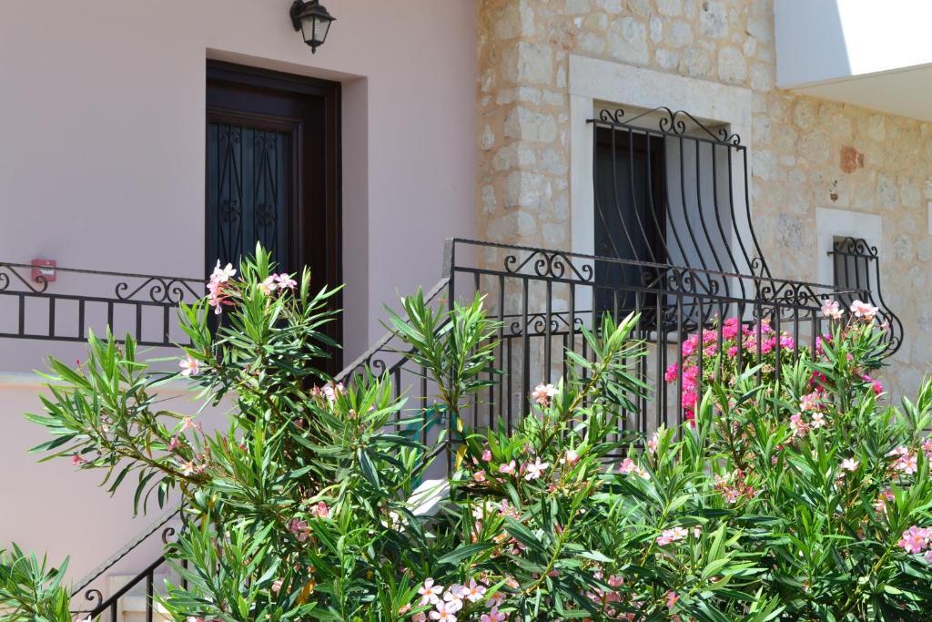 Olive Coast Suites Palékasztro Kültér fotó